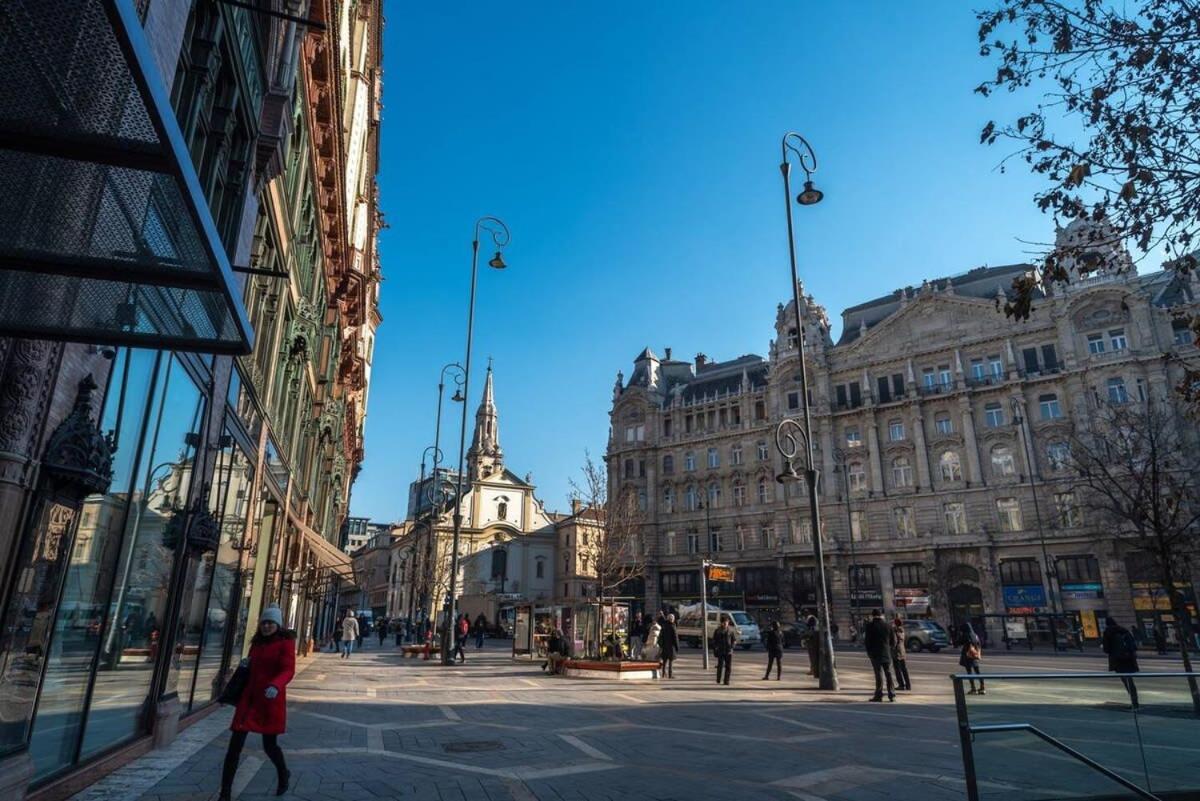 Convenient Apartment In The Heart Of Downtown Budapest Extérieur photo