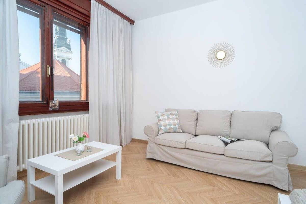 Convenient Apartment In The Heart Of Downtown Budapest Extérieur photo
